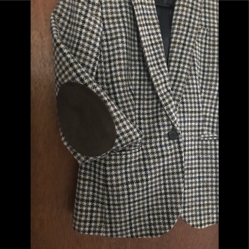 Timeless Tweed blazer, perfect condition worn 1x